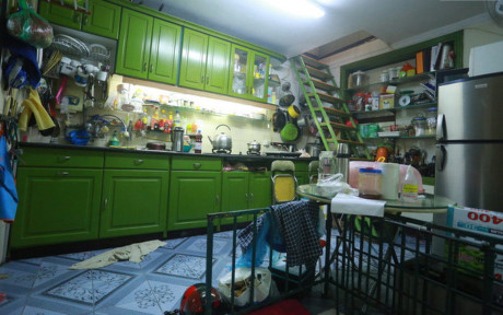 Phòng bếp của nhà tân Hoa hậu Việt Nam 2016.
