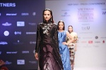 Sẽ có hơn 20 show diễn ấn tượng tại Vietnam International Fashion Week