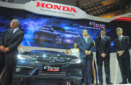 Honda Civic được nhiều khách hàng tại triển lãm chú ý