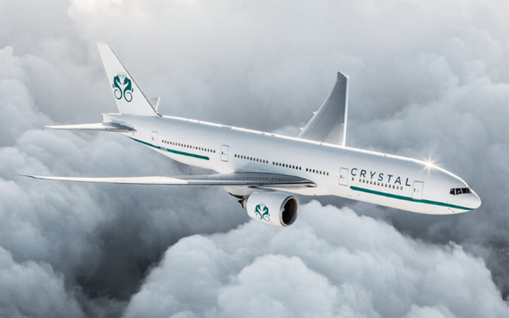 Chiếc Boeing 777-200LR của Crystal có vẻ ngoài hào nhoáng, được đánh giá là máy bay thương mại xa xỉ và đắt đỏ nhất hành tinh