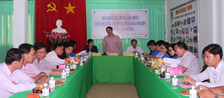 Anh Nguyễn Ngọc Lương- Bí thư BCH Trung ương Đoàn làm việc với Tỉnh Đoàn Vĩnh Long