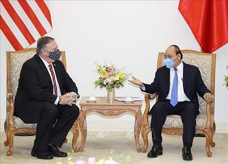 Thủ tướng Nguyễn Xuân Phúc tiếp Ngoại trưởng Hoa Kỳ Mike Pompeo đang thăm chính thức Việt Nam. Ảnh: Thống Nhất/TTXVN