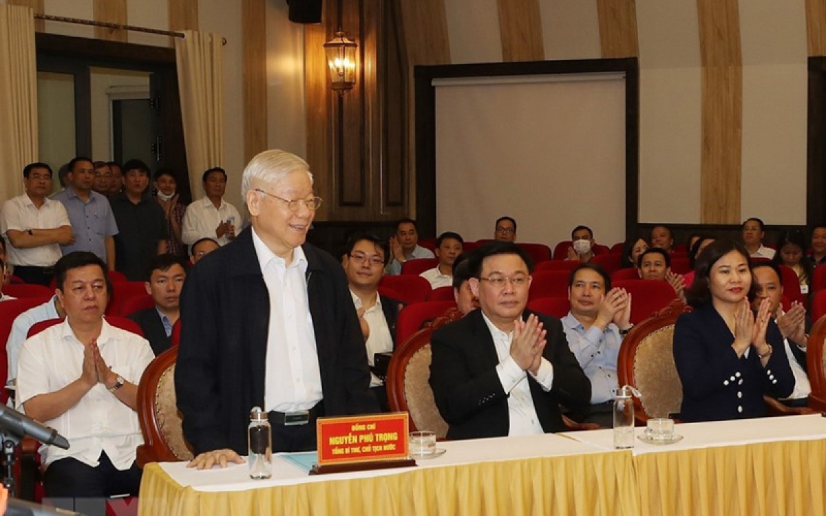 Tổng Bí thư Nguyễn Phú Trọng tại Hội nghị tiếp xúc cử tri nơi cư trú (Ảnh: TTXVN)