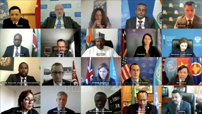 Đại diện các nước thành viên Hội đồng Bảo an Liên hợp quốc phát biểu tại phiên thảo luận ngày 26/4/2021. Ảnh: Hữu Thanh/Pv TTXVN tại New York