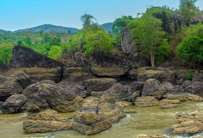 Công viên địa chất toàn cầu UNESCO Đắk Nông là nơi hội tụ các giá trị tiêu biểu về địa chất, địa mạo, khảo cổ, văn hóa và đa dạng sinh học đặc trưng của khu vực.