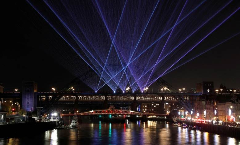 Bữa tiệc ánh sáng ở thành phố Newcastle, Anh chào mừng năm mới hôm 30/12.