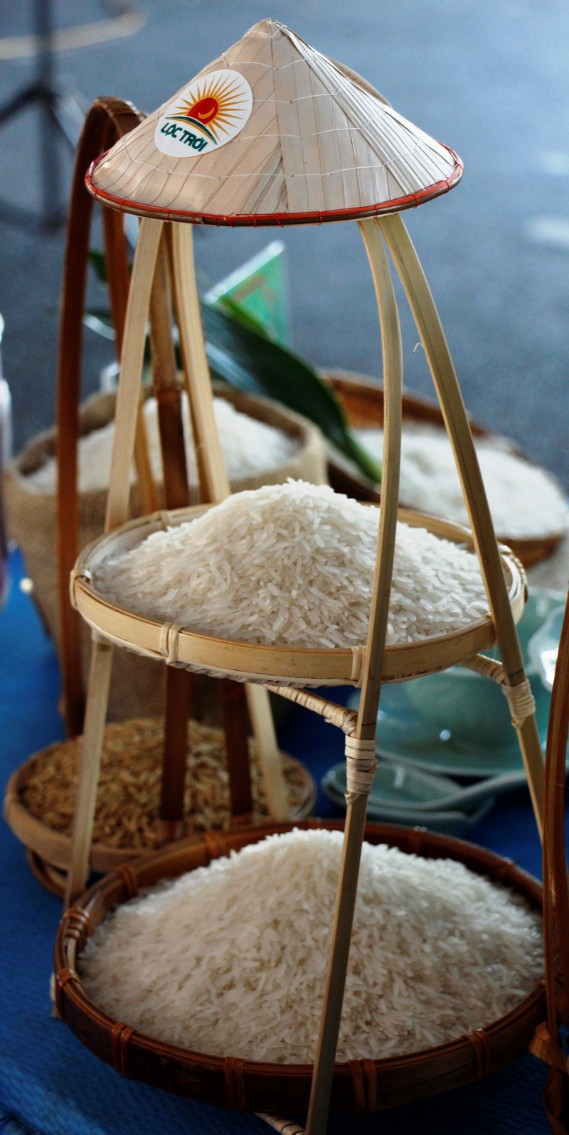 Hội thi là nơi để các đơn vị giới thiệu, quảng bá một cách sinh động, đầy đủ về sản phẩm gạo do mình làm ra.