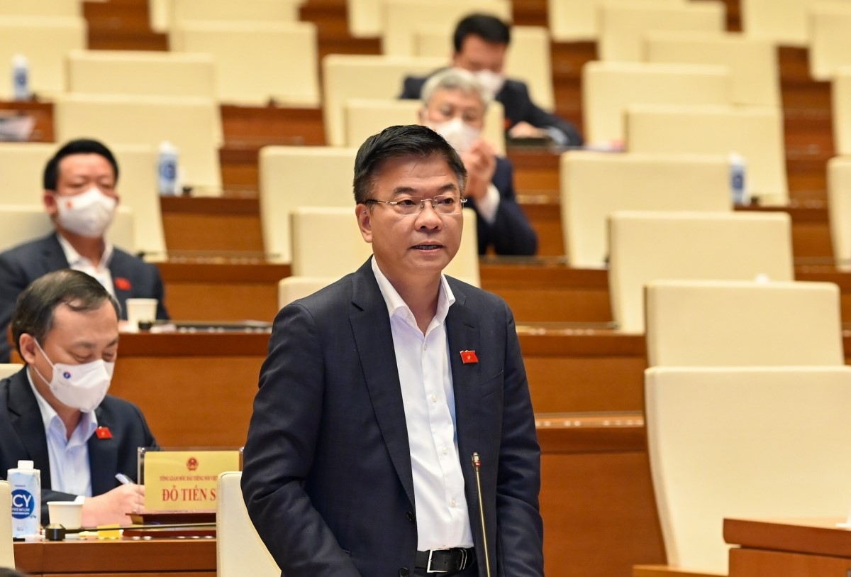 Bộ trưởng Lê Thành Long: Chứng minh được vi phạm trong đấu giá đất sẽ xử lý vì khung pháp luật hiện hành tương đối đầy đủ