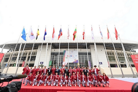 Lễ thượng cờ 11 quốc gia tham dự Sea Games 31
