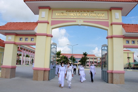 Cơ sở 2 mới hoàn thành đưa vào sử dụng của Trường THCS và THPT Phú Quới (Long Hồ).