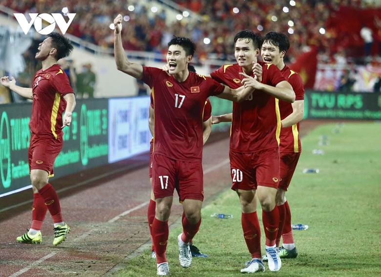 Tiền đạo Nhâm Mạnh Dũng là người hùng mang về tấm HCV cho U23 Việt Nam với pha đánh đầu ghi bàn duy nhất./.