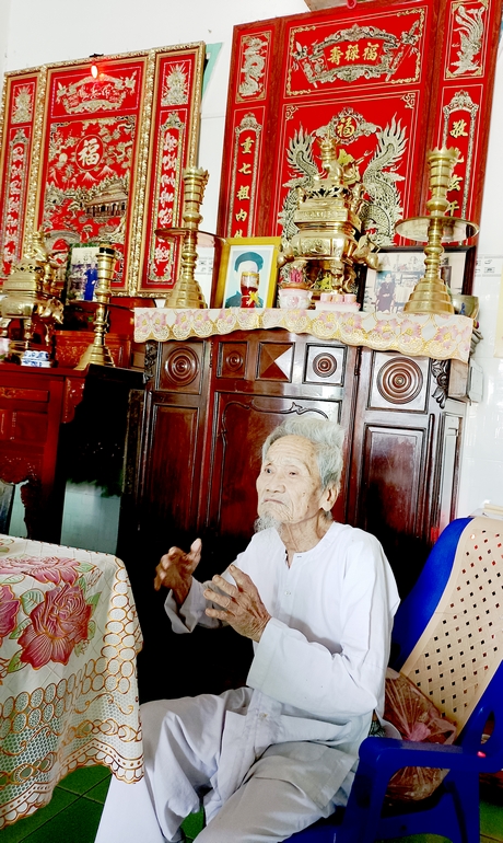 Cụ Nguyễn Văn Ngỡi (95 tuổi) ở phường Cái Vồn (TX Bình Minh).
