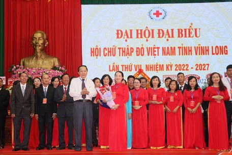 Bà Nguyễn Thụy Yến Phương được bầu giữ chức Chủ tịch Hội Chữ thập ...