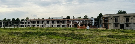 Một dự án nhà ở xã hội đang được xây dựng tại Vĩnh Long.