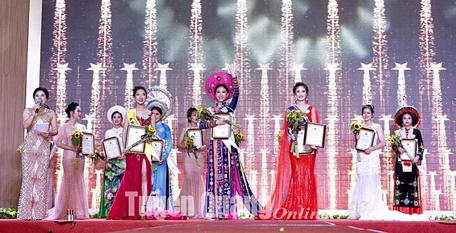 Chung kết Hội thi Nữ sinh tài năng và duyên dáng tỉnh Tuyên Quang năm 2019.