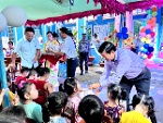 Tặng 400 phần quà Trung thu cho thiếu nhi xã Hòa Phú
