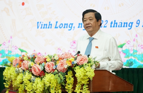 Ông Bùi Văn Nghiêm- Ủy viên BCH Trung ương Đảng, Bí thư Tỉnh ủy, Chủ tịch HĐND tỉnh phát biểu khai mạc.