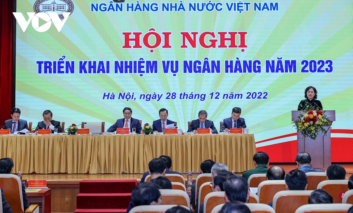 Thống đốc NHNN Nguyễn Thị Hồng phát biểu tại Hội nghị triển khai nhiệm vụ ngân hàng năm 2023