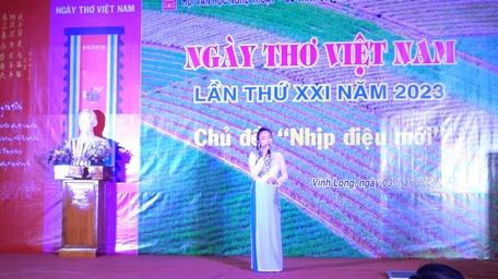Tổ chức Ngày Thơ Việt Nam tỉnh Vĩnh Long lần thứ 21
