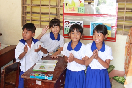 Học sinh dân tộc Khmer được quan tâm, tạo điều kiện học tập.