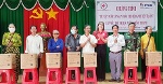 Trao tặng 7.000 thiết bị lọc nước hỗ trợ người dân huyện Trà Ôn
