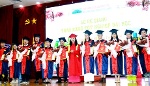 Trường ĐH Cửu Long trao bằng tốt nghiệp cho hơn 250 tân cử nhân đại học từ xa