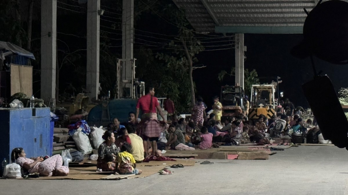Người tị nạn Myanmar tại khu vực biên giới Thái Lan giáp với Myanmar. Ảnh: Thai PBS
